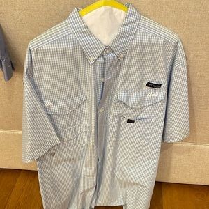 Columbia fishing shirt